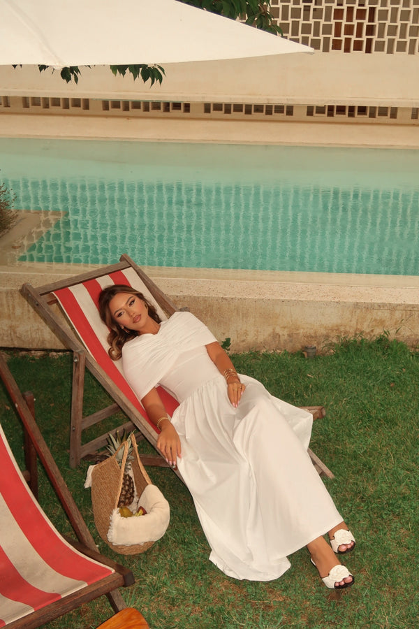 White Swan Elegance Maxi Dress