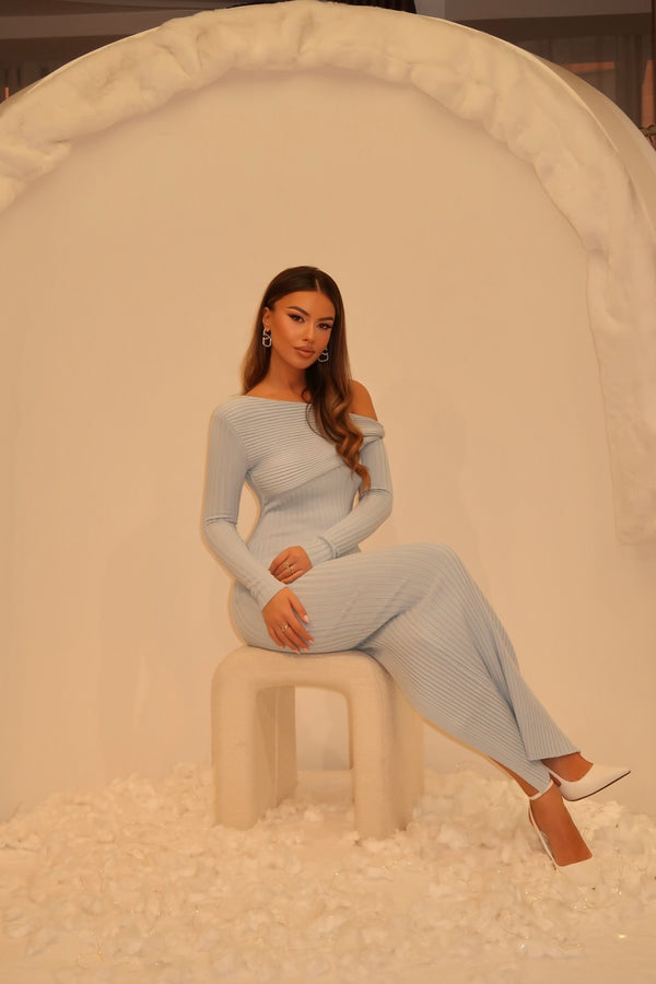 Ribbed Sweater Maxi Dress
