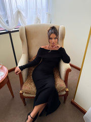 Soft Knit Elegance Maxi Dress